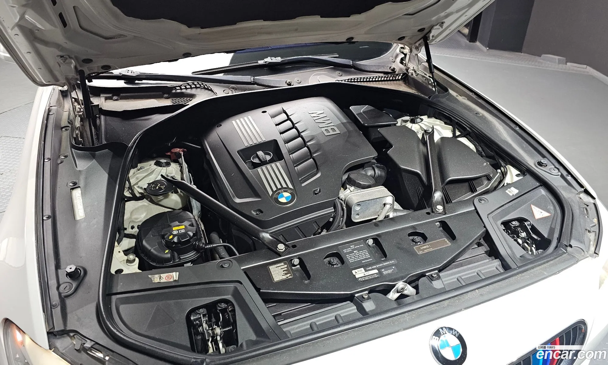 BMW 5 Series F10 528I - фотография 4347242