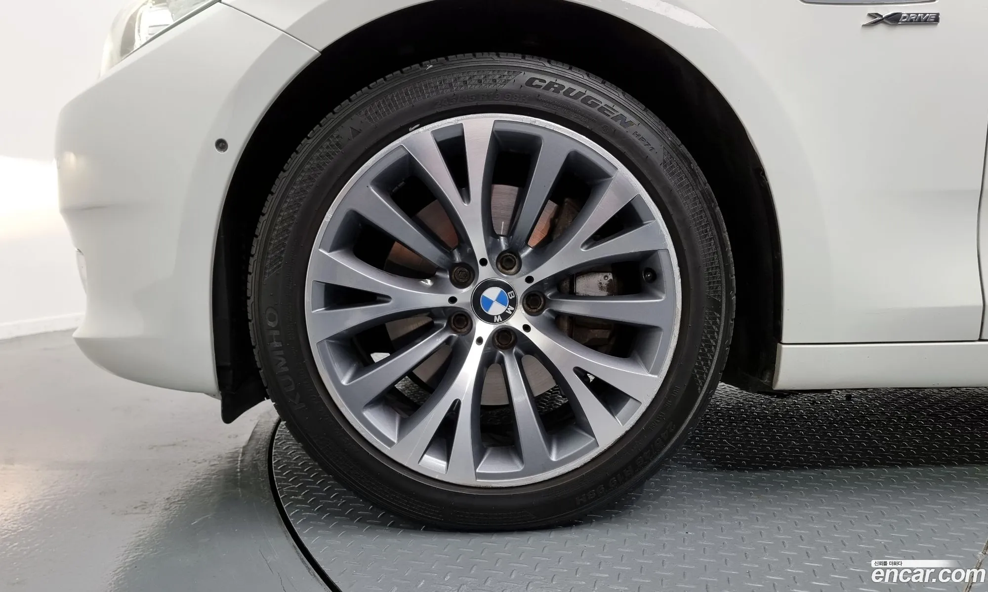 BMW 5 Series Gt F07 Gt xDrive - фотография 4562145