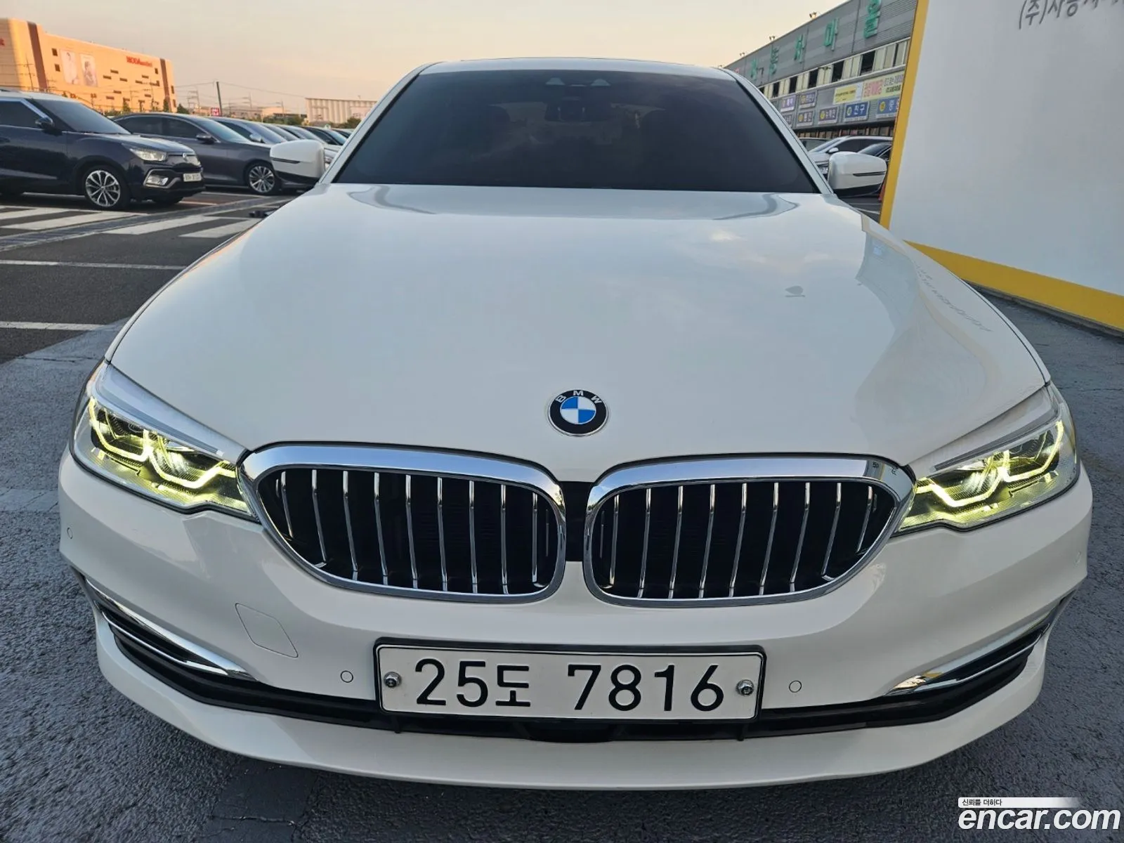 BMW 5 Series G30 520D Luxury Plus - фотография 4688879