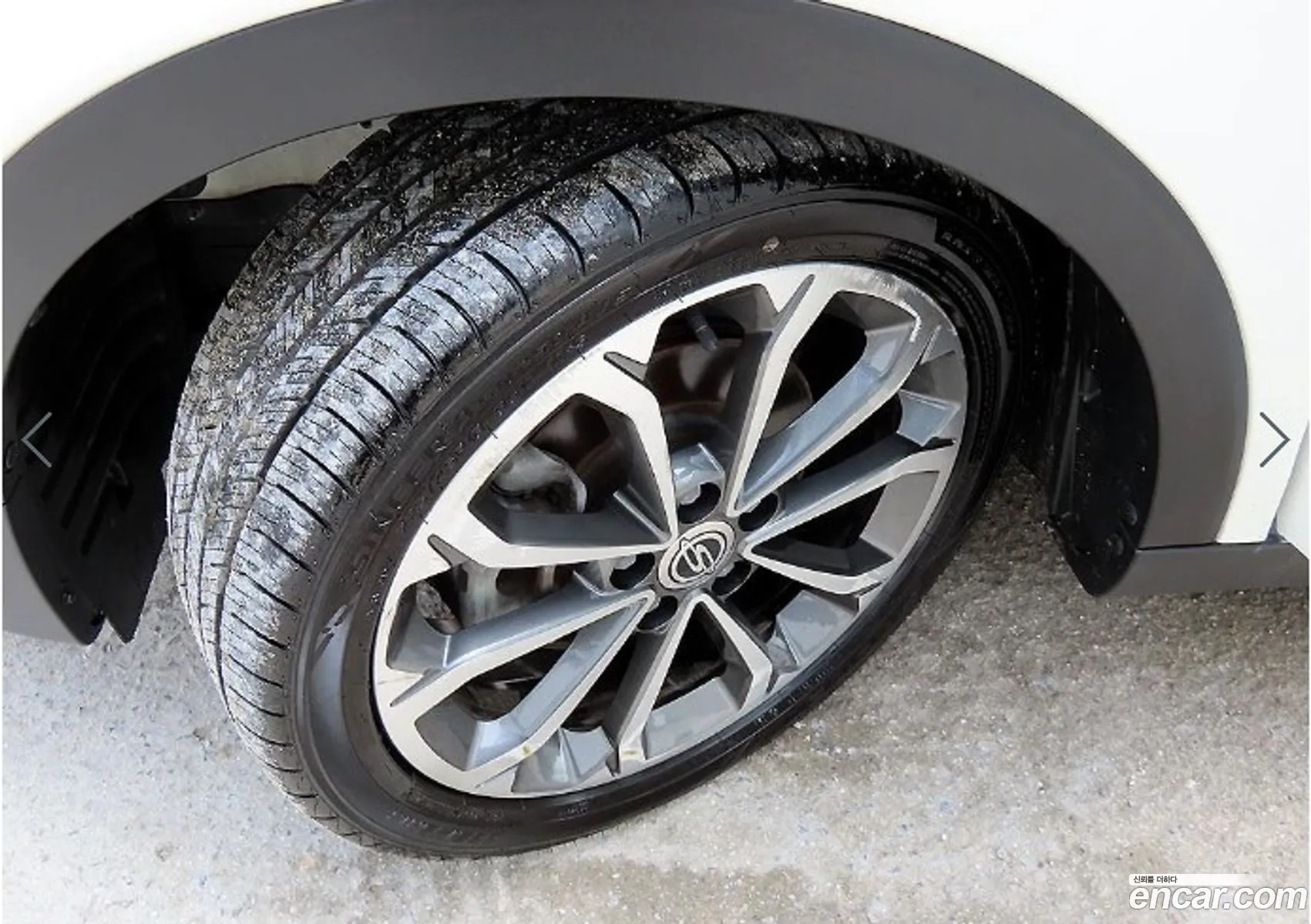 Kg Mobility Ssangyong Tivoli Air Diesel Rx 2Wd - фотография 5828358