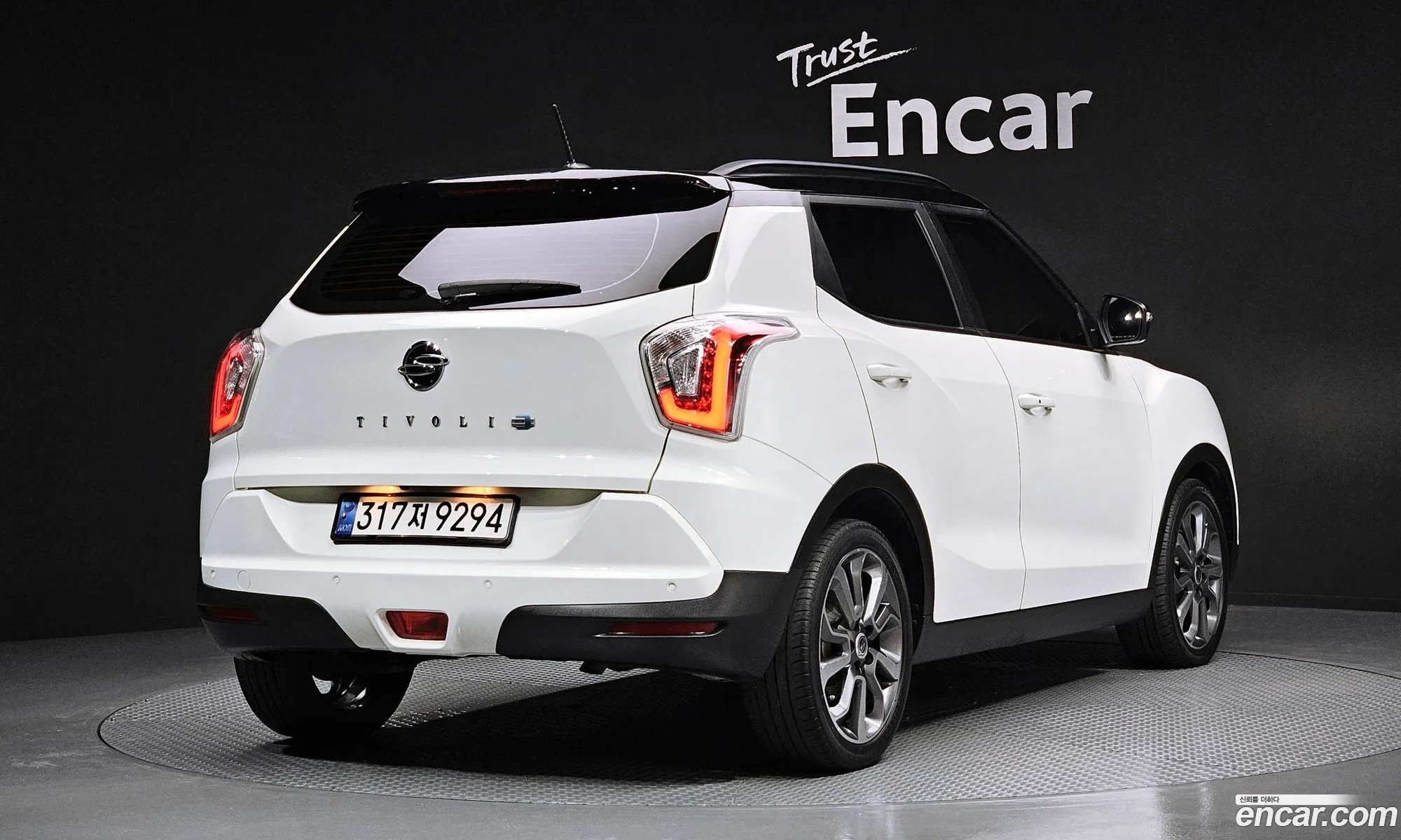 Kg Mobility Ssangyong Tivoli Diesel Vx 2Wd - фотография 5666545