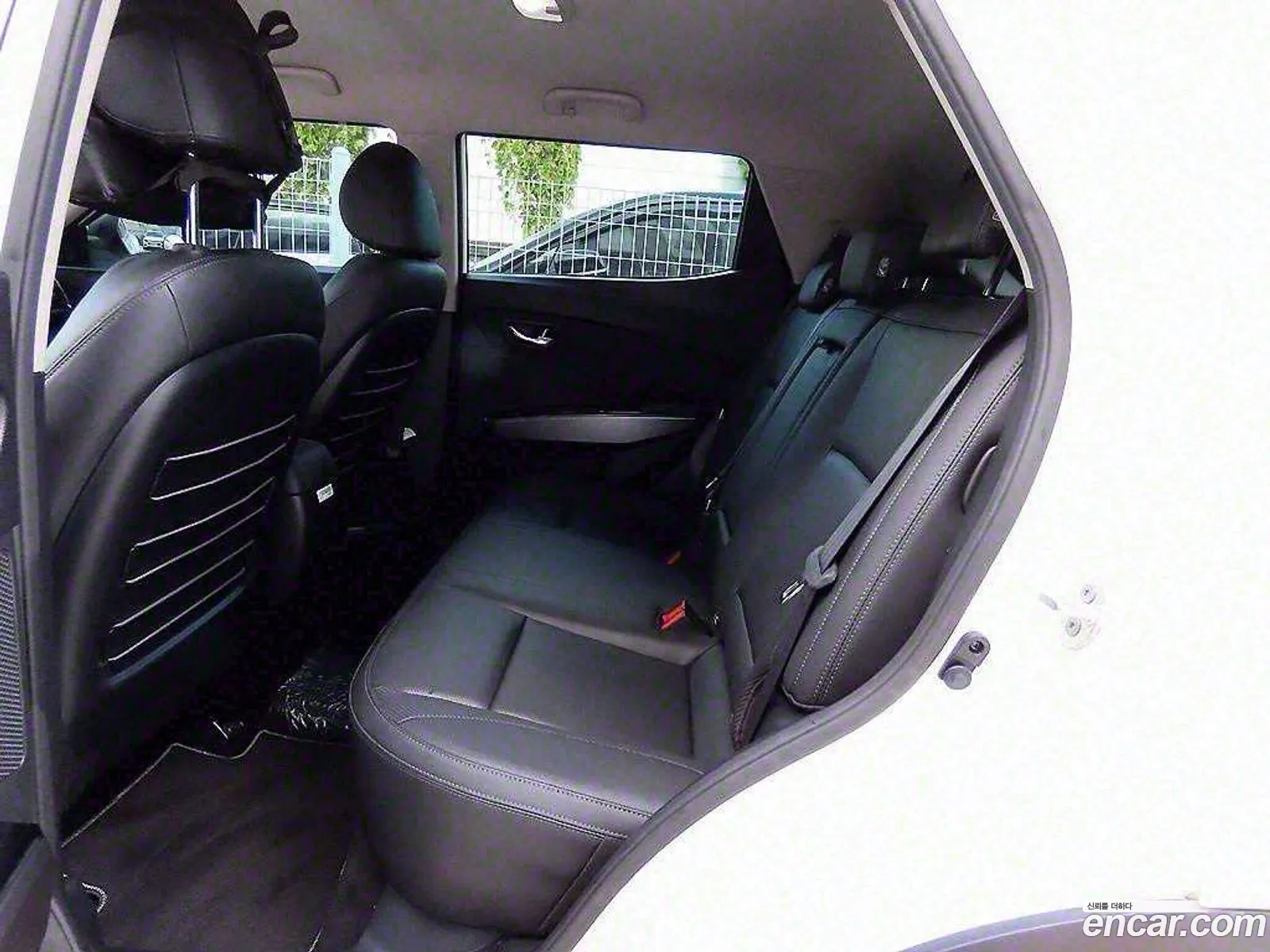 Kg Mobility Ssangyong Very New Tivoli Gasoline 15 2Wd V5 - фотография 5828419