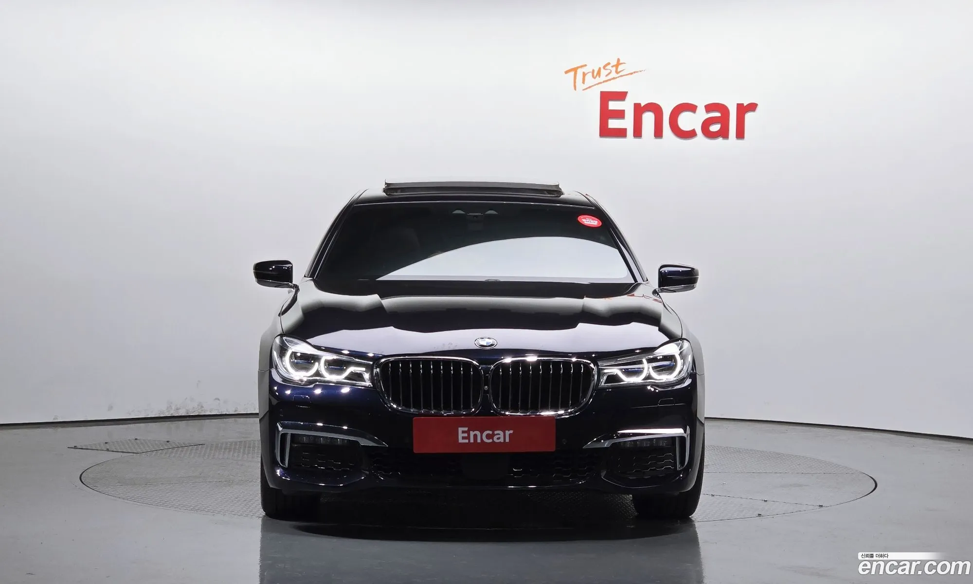 BMW 7 Series G11 740Li xDrive M Sports - фотография 14817862