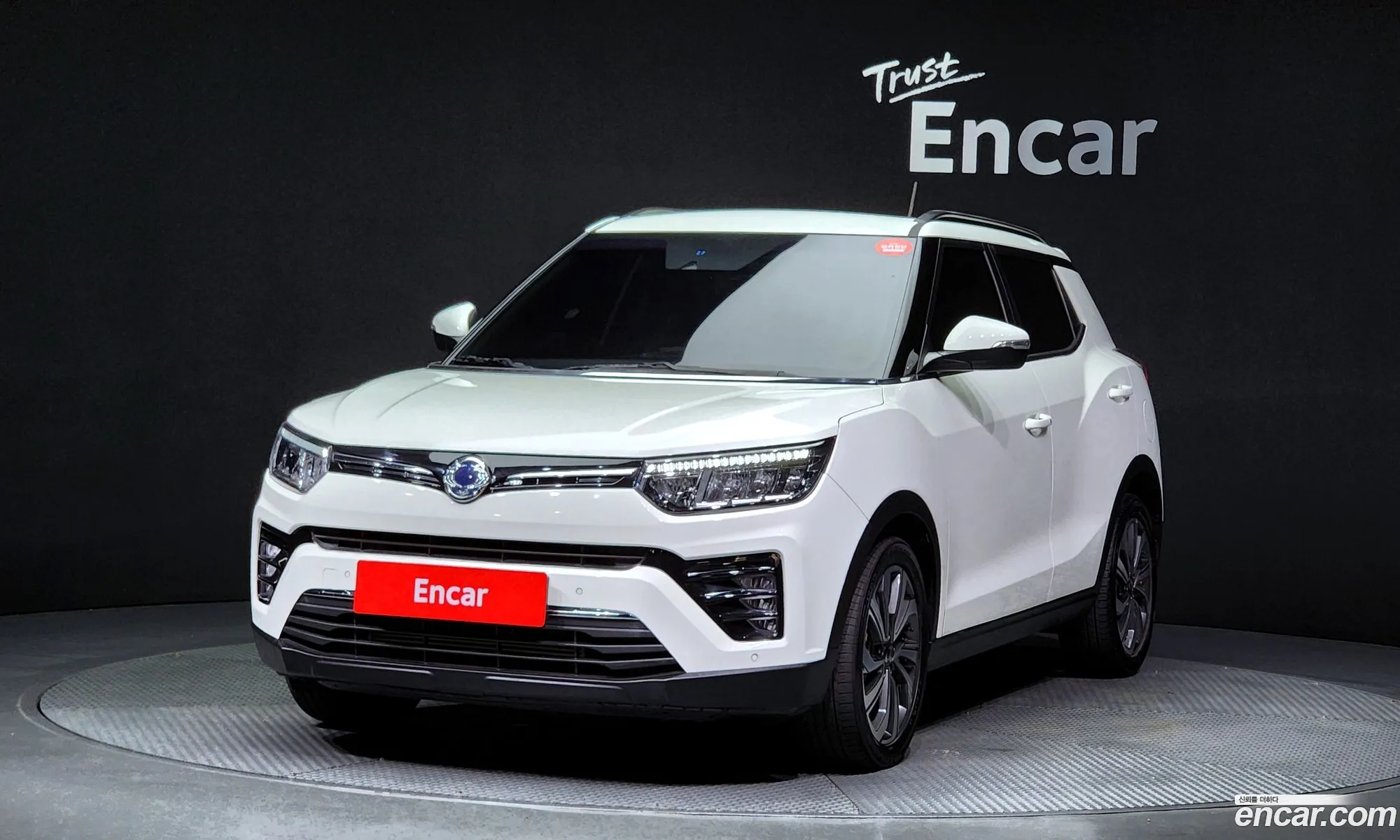 Kg Mobility Ssangyong Very New Tivoli Gasoline 15 2Wd Limited Edition - фотография 6043045