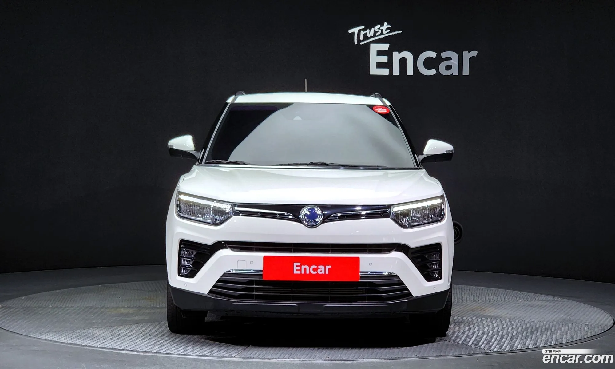 Kg Mobility Ssangyong Very New Tivoli Gasoline 15 2Wd Limited Edition - фотография 6043047
