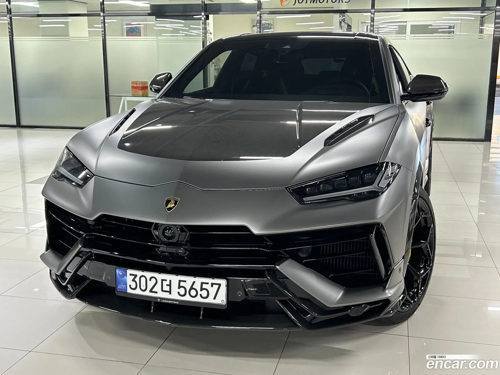Urus 40 V8 Performante - фотография 3544327