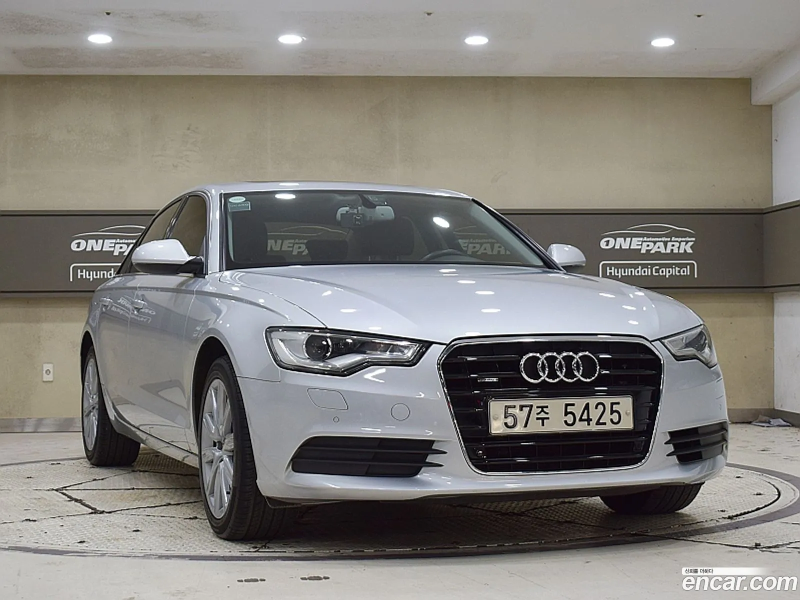 Audi New A6 30 Tfsi Quattro C7 - фотография 1543845