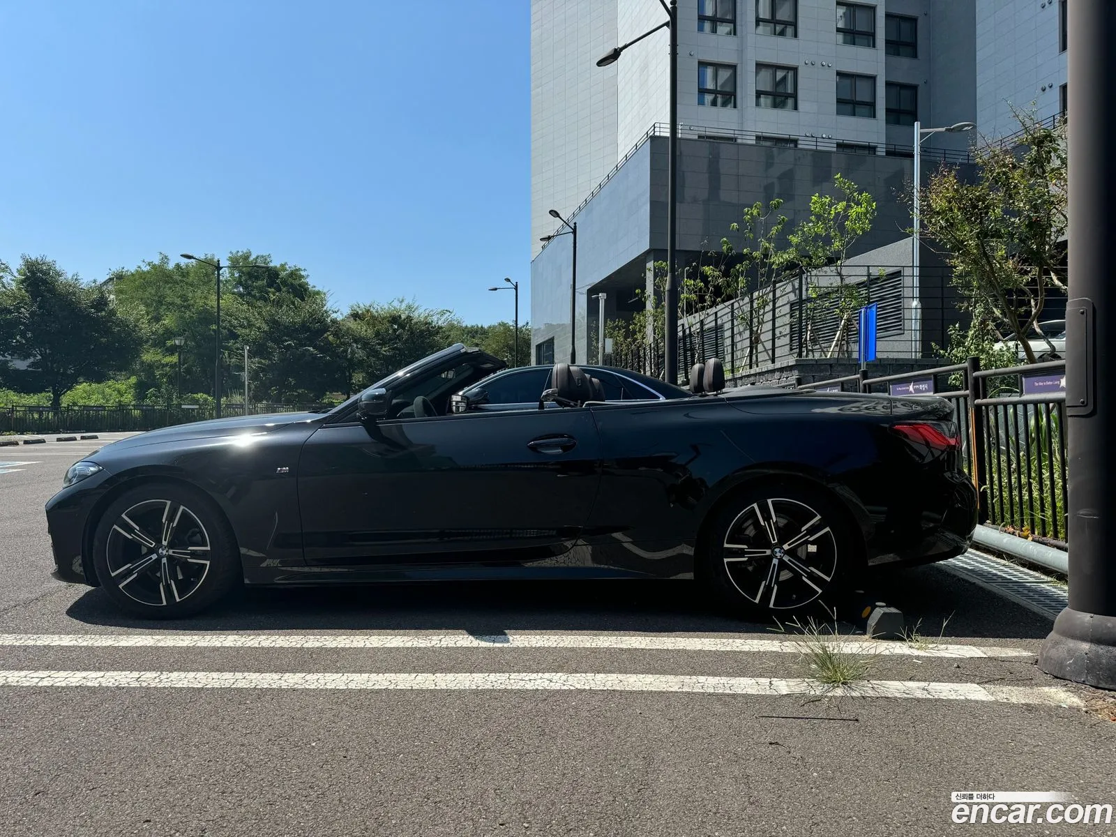 BMW 4 Series G22 420I M Sports Convertible - фотография 4726791