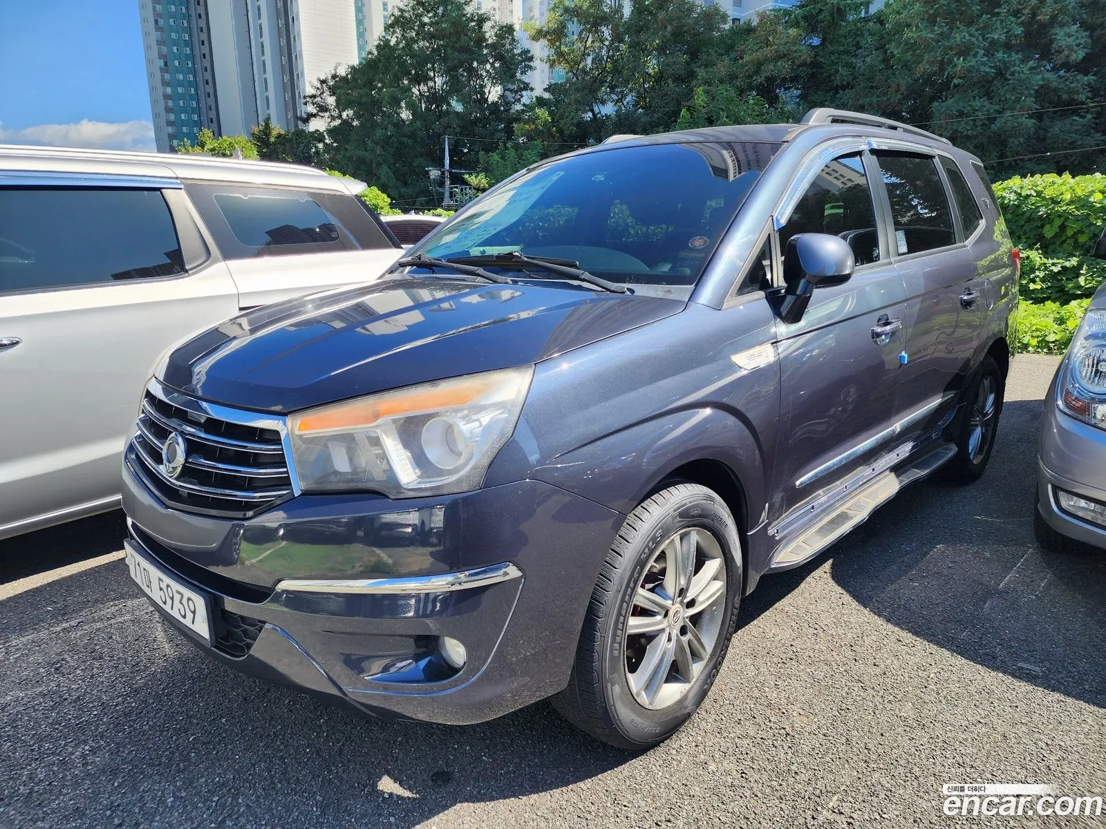 Kg Mobility Ssangyong Korando Turismo 4Wd Gt 11-Seater - фотография 5658408