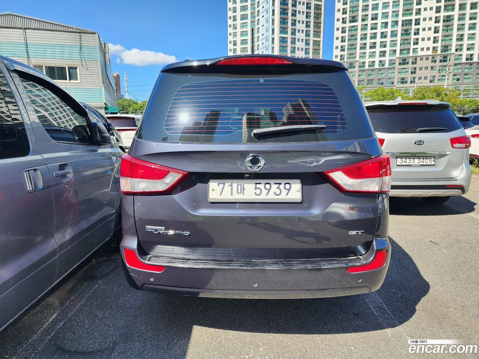 Kg Mobility Ssangyong Korando Turismo 4Wd Gt 11-Seater - фотография 5658409