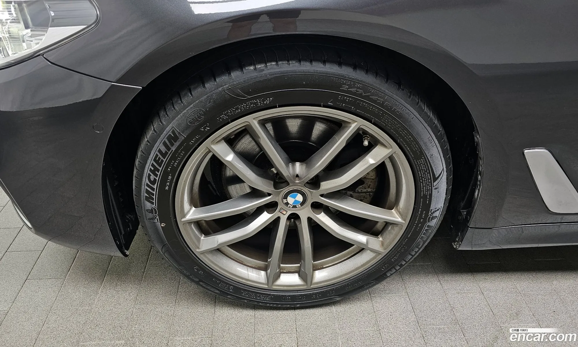 BMW 5 Series G30 520D M Sports Plus - фотография 4079677