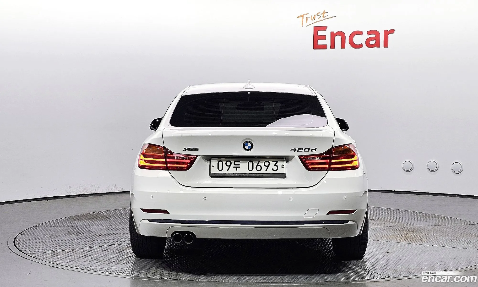 BMW 4 Series F32 420D xDrive Sports Gran Coupe - фотография 46458