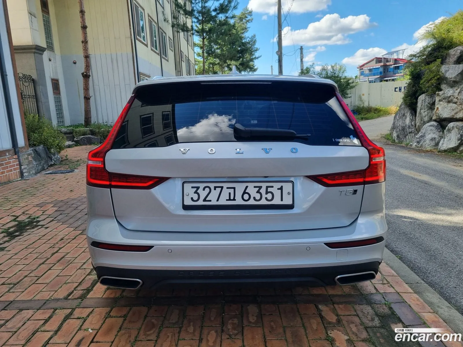 Volvo V60 Cross Country 2Nd Generation T5 Pro Awd - фотография 7641023