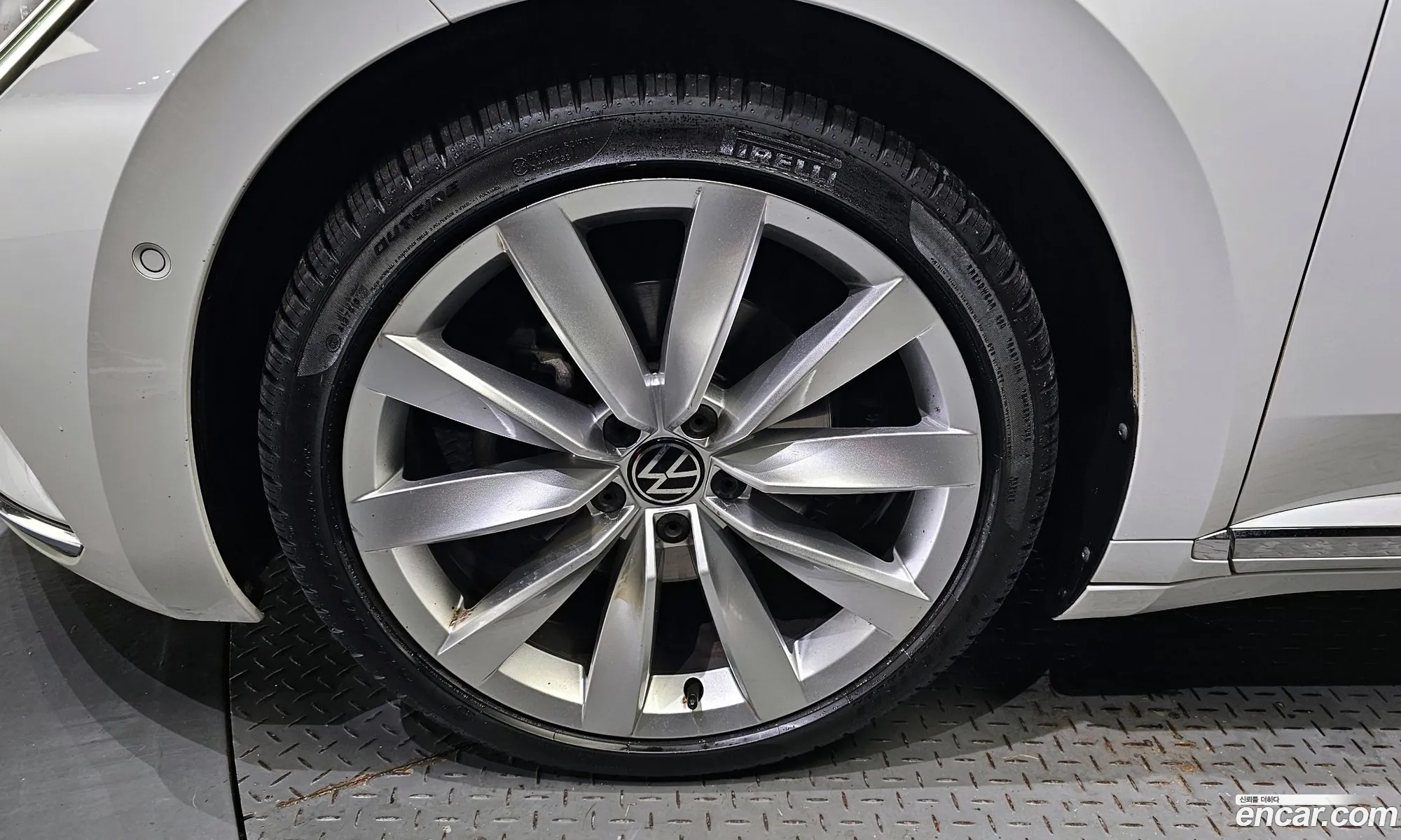 Volkswagen Arteon 20 Tdi Prestige - фотография 12903258