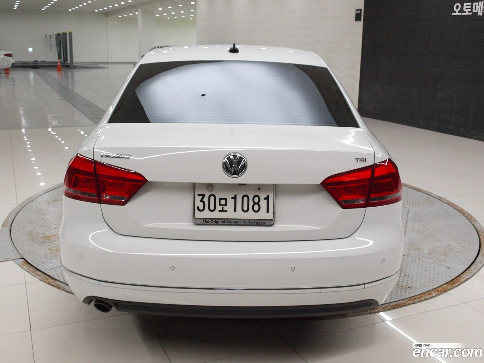 Volkswagen The New Passat 18 Tsi B7 - фотография 12447016