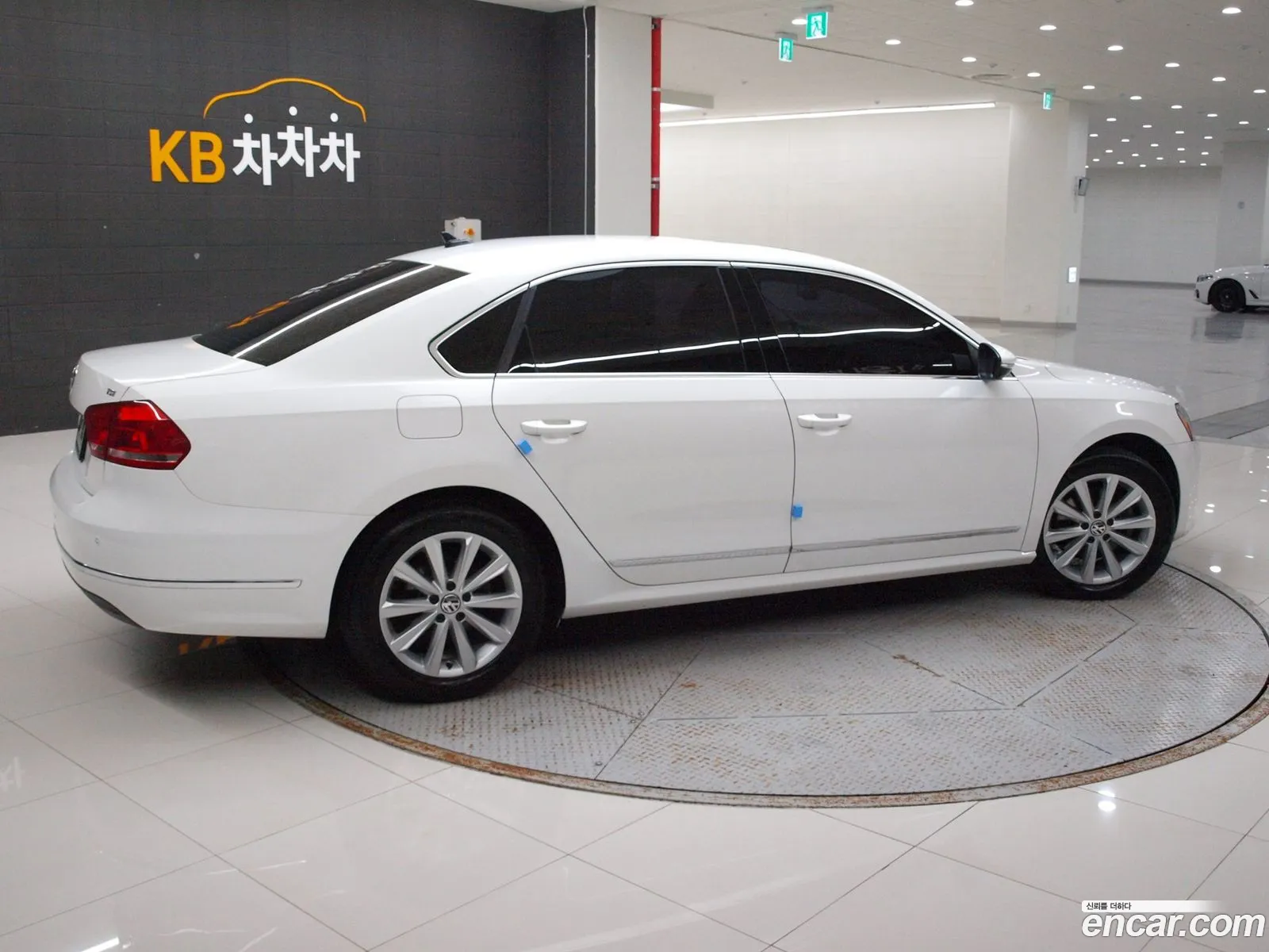 Volkswagen The New Passat 18 Tsi B7 - фотография 12447017