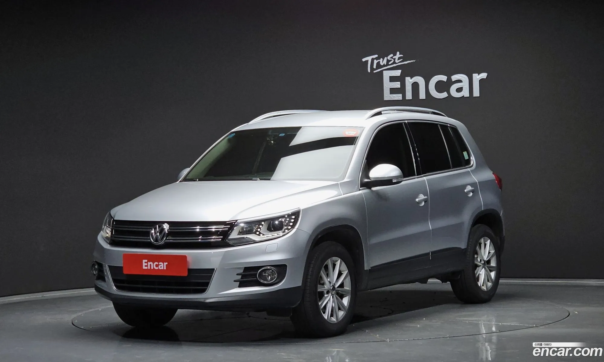 Volkswagen New Tiguan 20 Tdi Comfort 5N - фотография 12957421