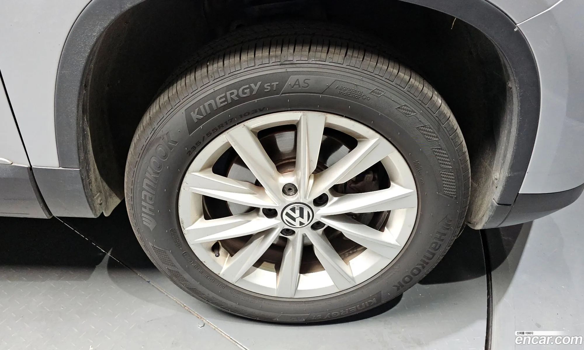 Volkswagen New Tiguan 20 Tdi Comfort 5N - фотография 12957425
