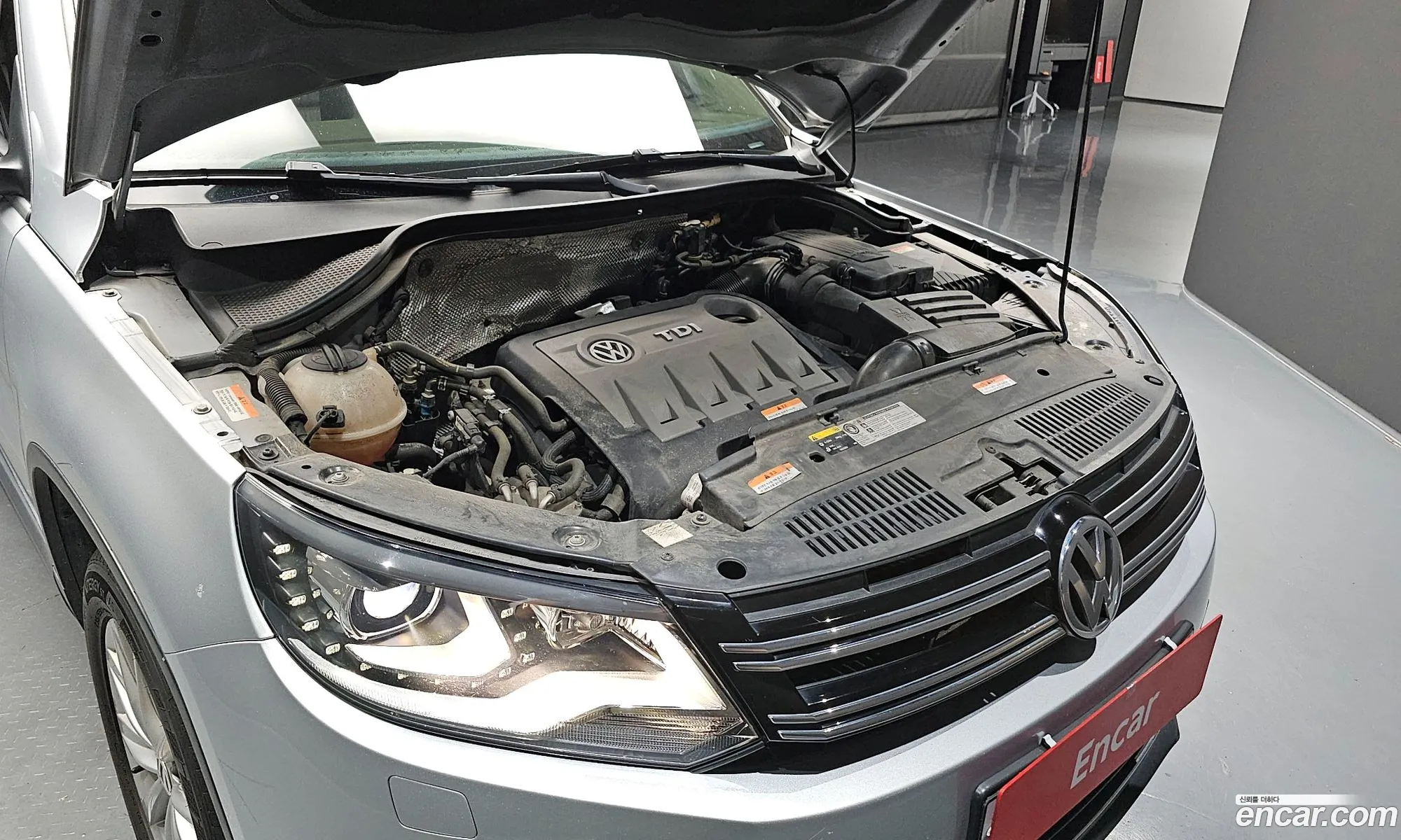 Volkswagen New Tiguan 20 Tdi Comfort 5N - фотография 12957426