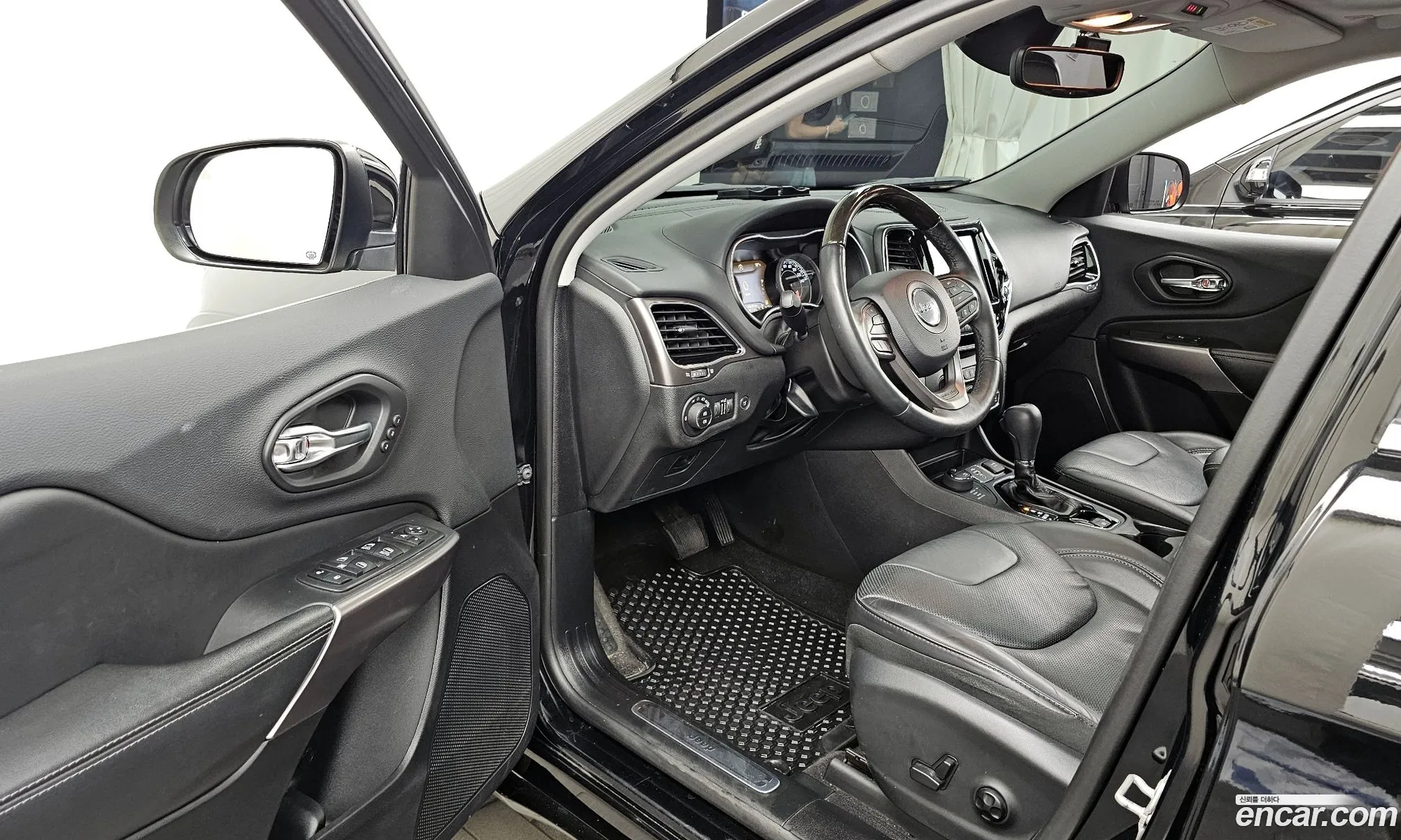 Korex Auto Trade - фотография 7227498