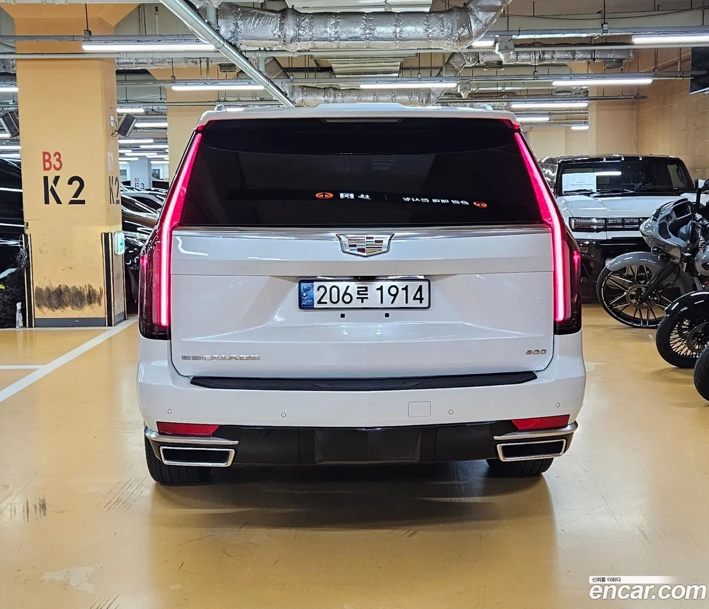 Cadillac Escalade 5Th Generation 62 Esv Esv Premium Luxury Platinum - фотография 4741878