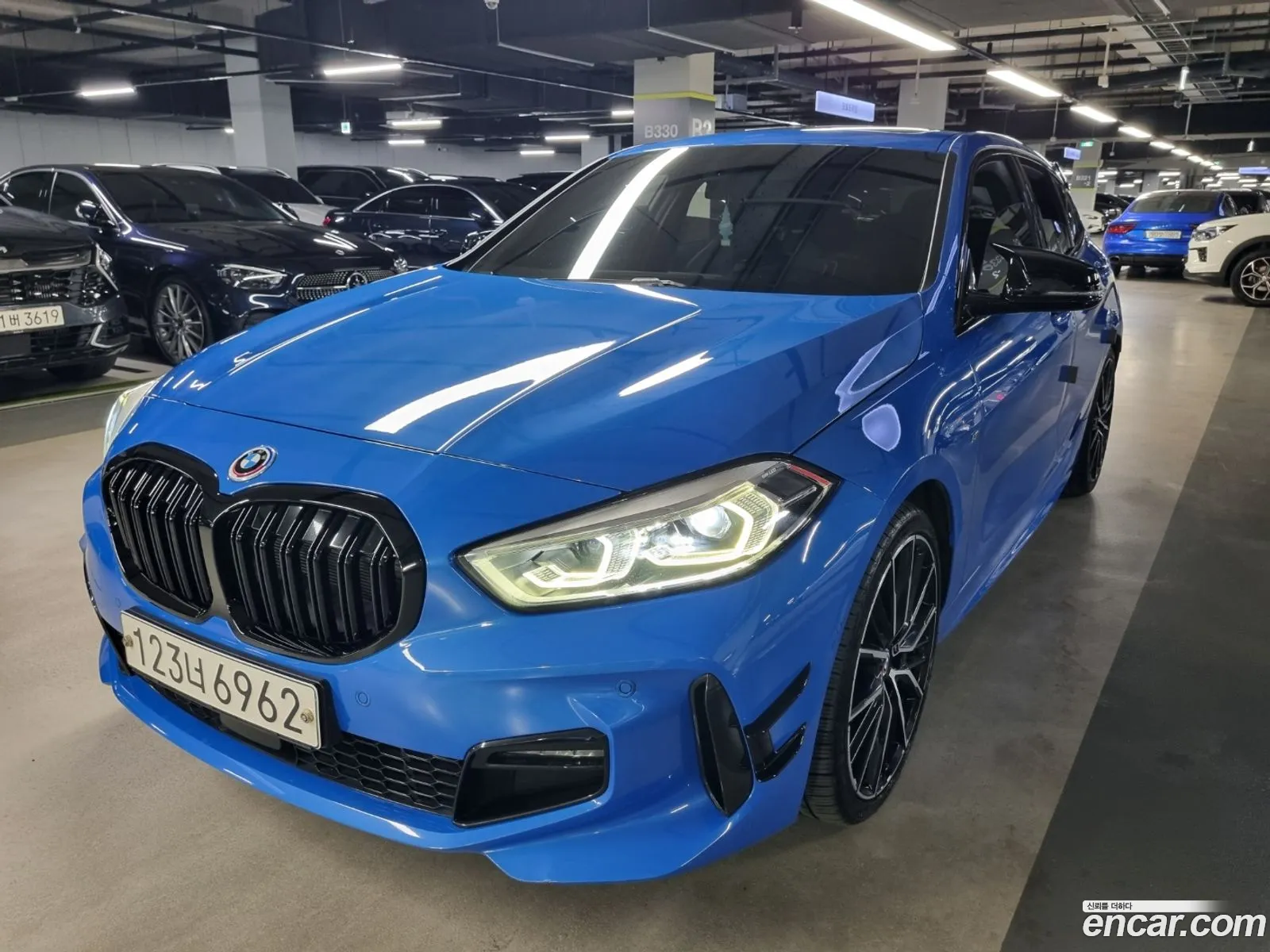 BMW 1 Series F40 118D M Sports First Edition - фотография 58744