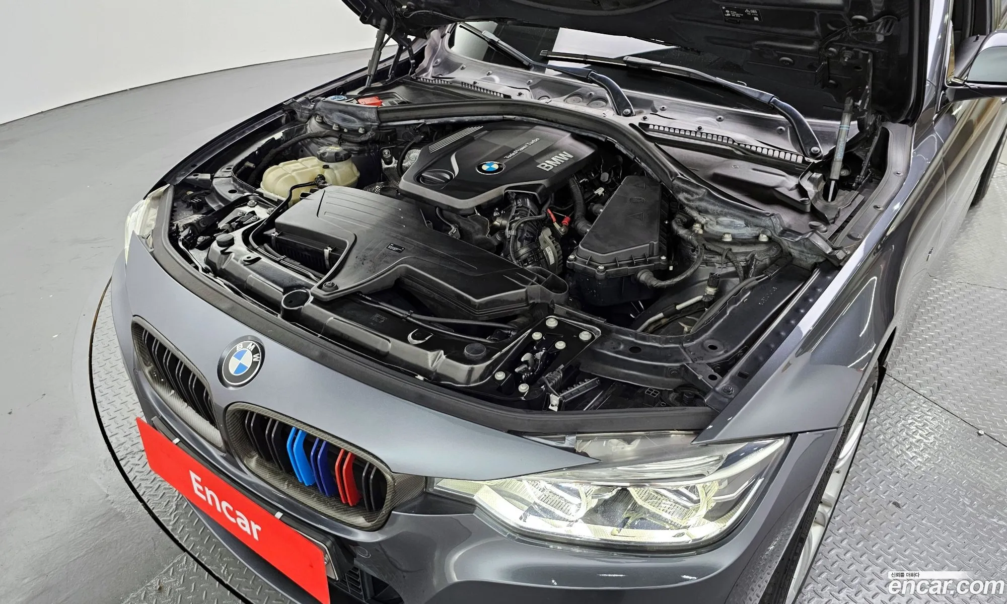 BMW 3 Series F30 320D M Sports - фотография 4596557