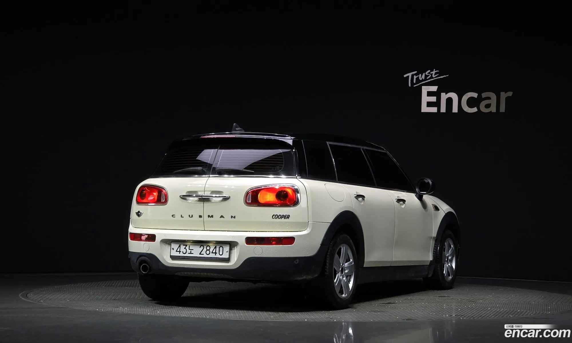 Mini Cooper Clubman Basic 2Nd Generation - фотография 9233300