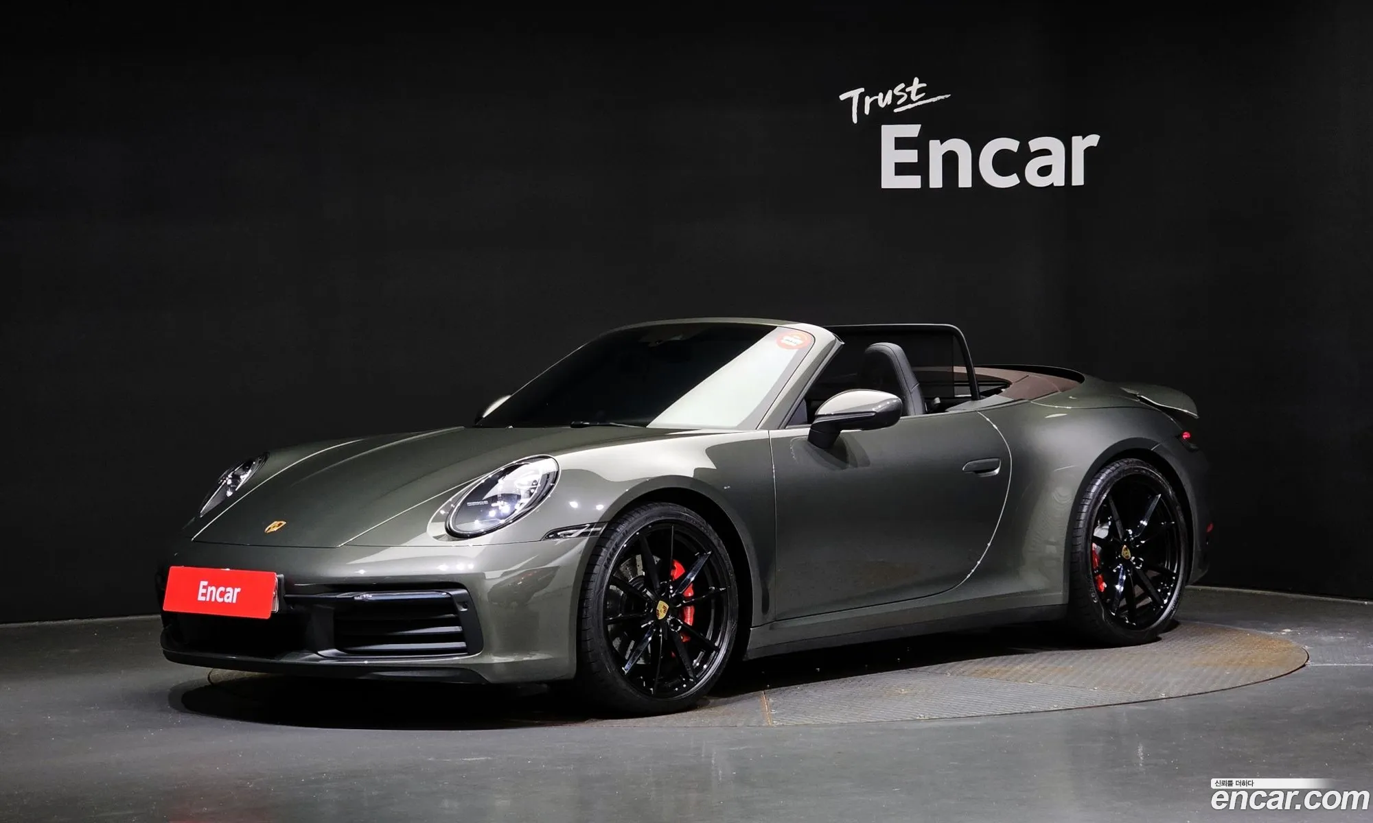 Porsche 911 992 Carrera 4S Cabriolet - фотография 1039493