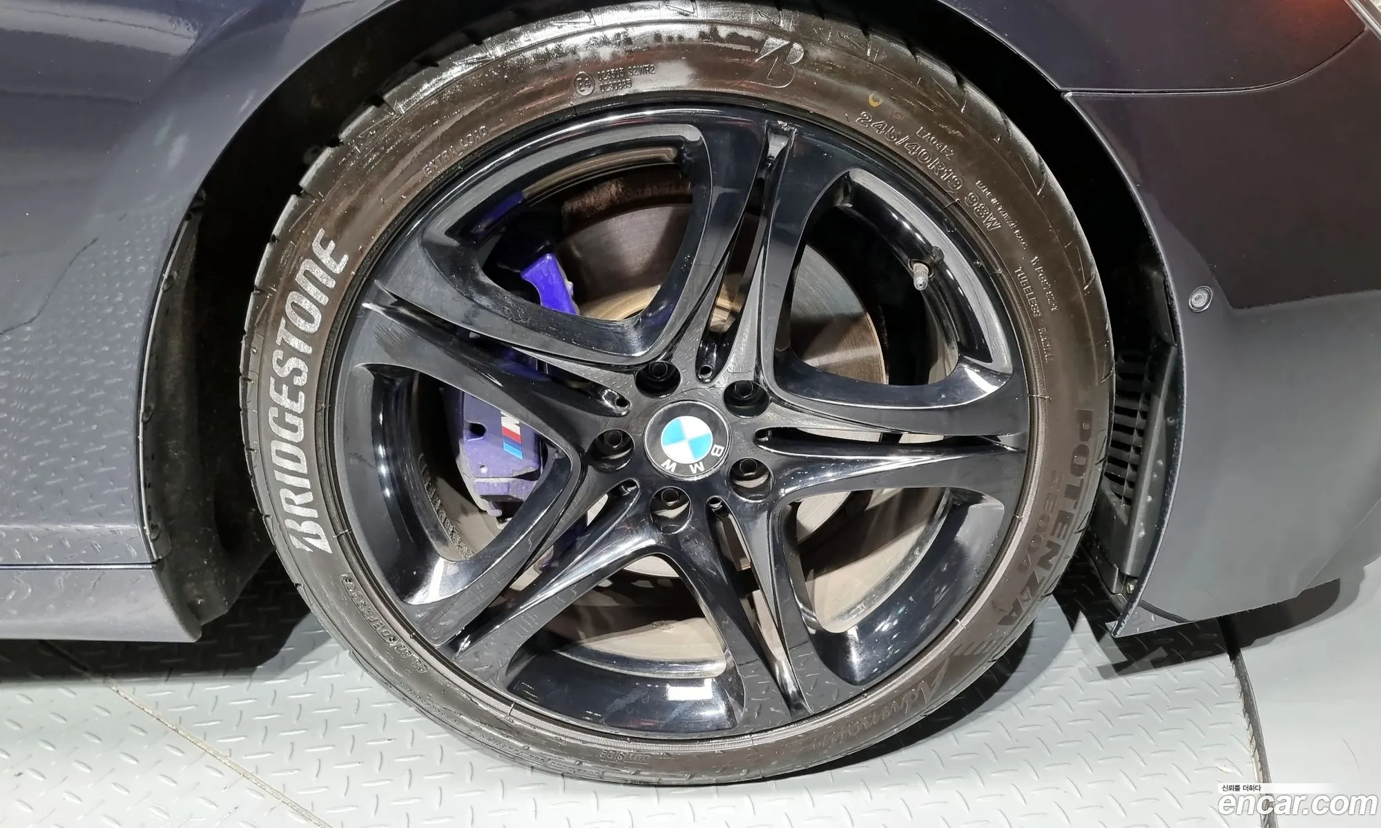BMW 6 Series F12 640D xDrive M Sports Gran Coupe - фотография 3856614