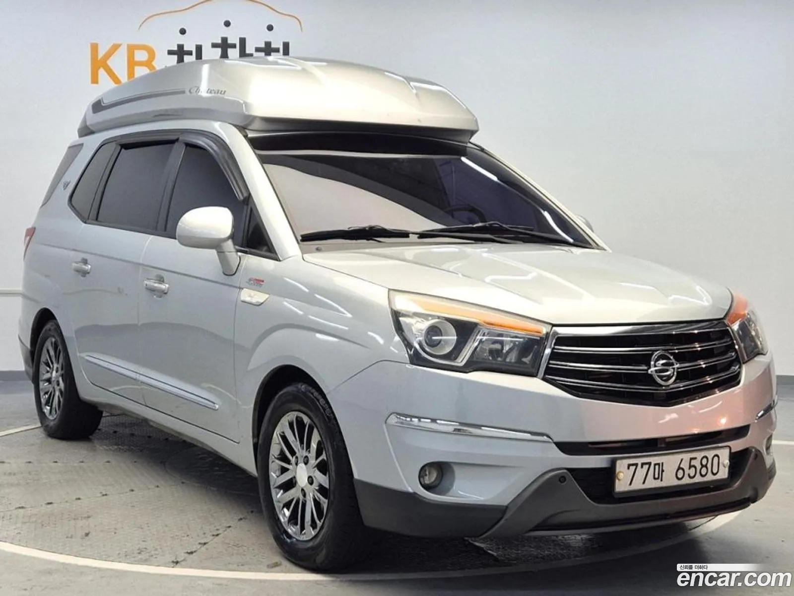 Kg Mobility Ssangyong Korando Turismo 4Wd Chateau 11-Seater High Roof - фотография 7510783