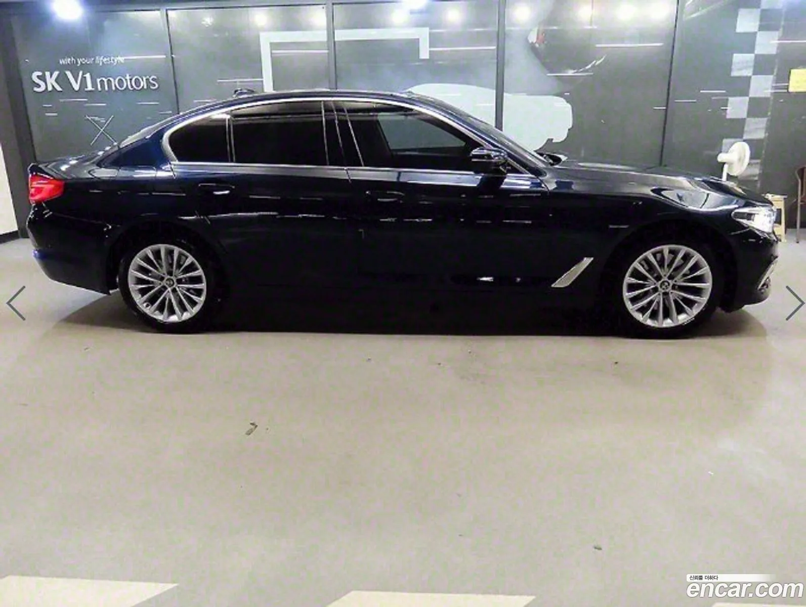 BMW 5 Series G30 530I xDrive Luxury Plus - фотография 3343858