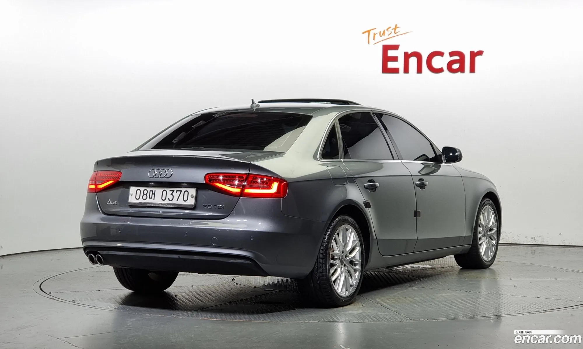 Audi New A4 30 Tdi Dynamic B8 - фотография 1610581