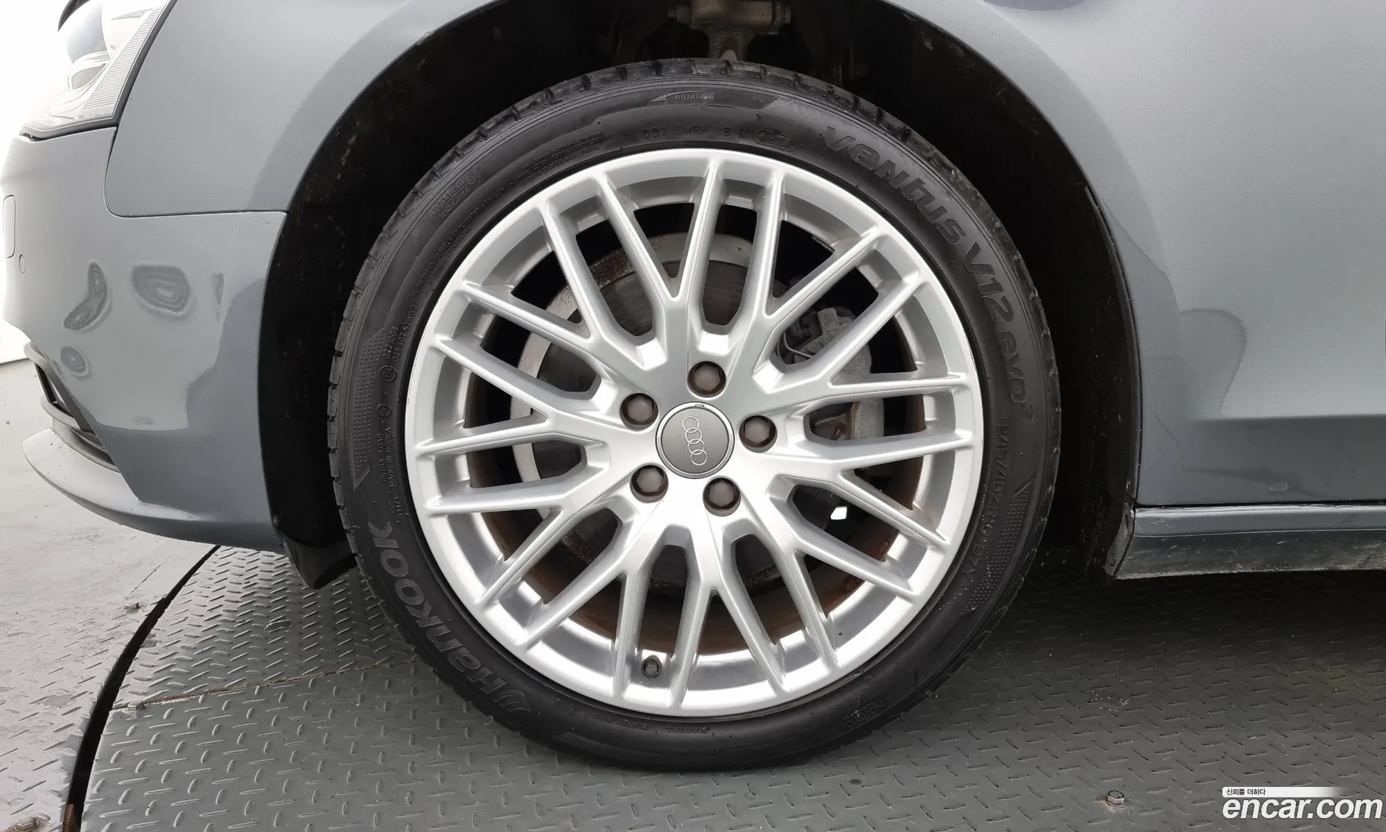 Audi New A4 30 Tdi Dynamic B8 - фотография 1610584
