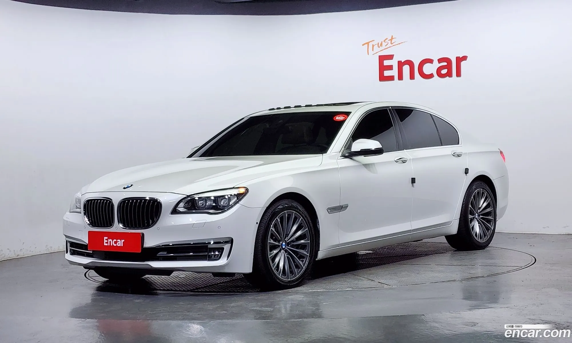 BMW 7 Series F01 740D xDrive Individual - фотография 2644636