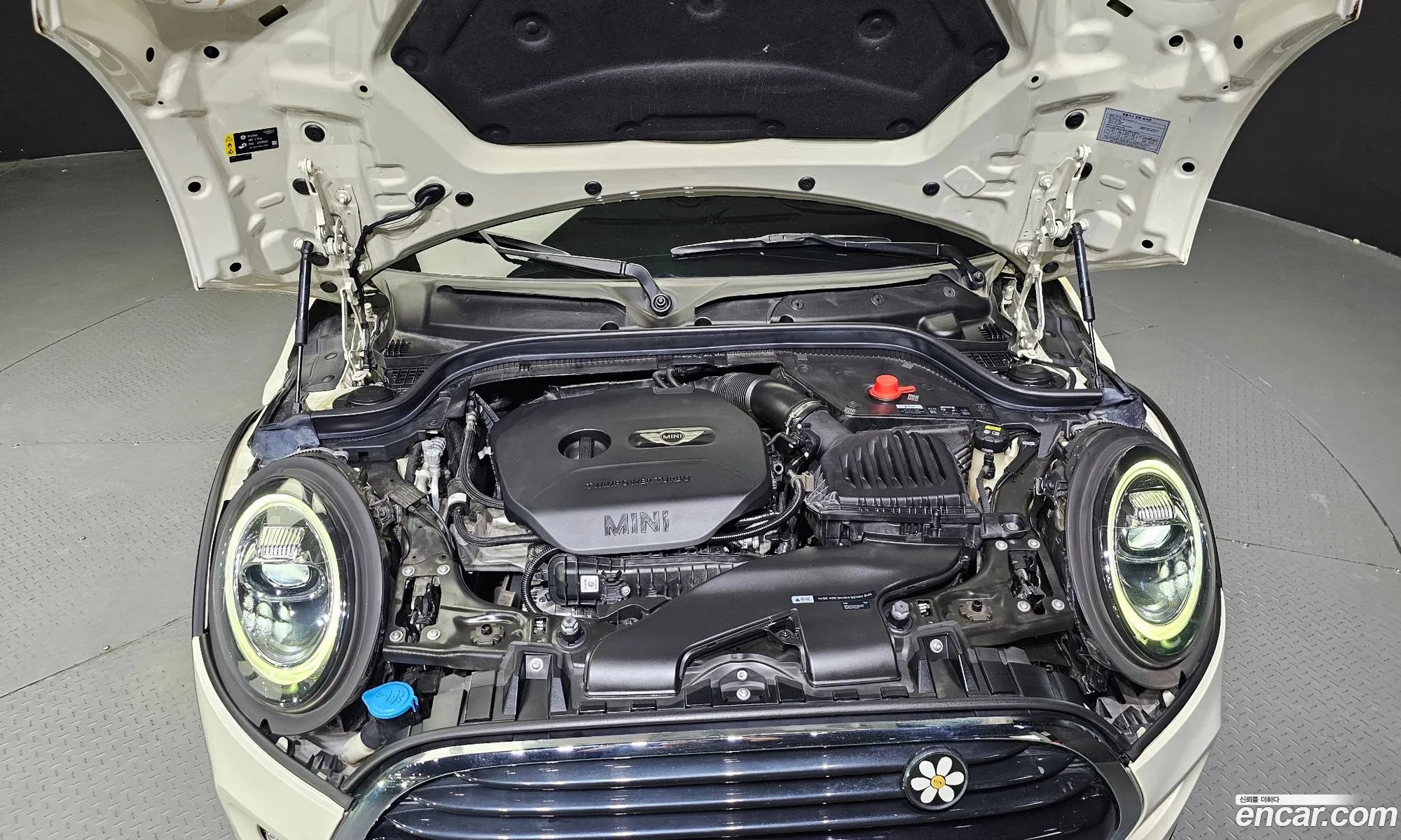 Mini Cooper High 3Rd Generation - фотография 9234483