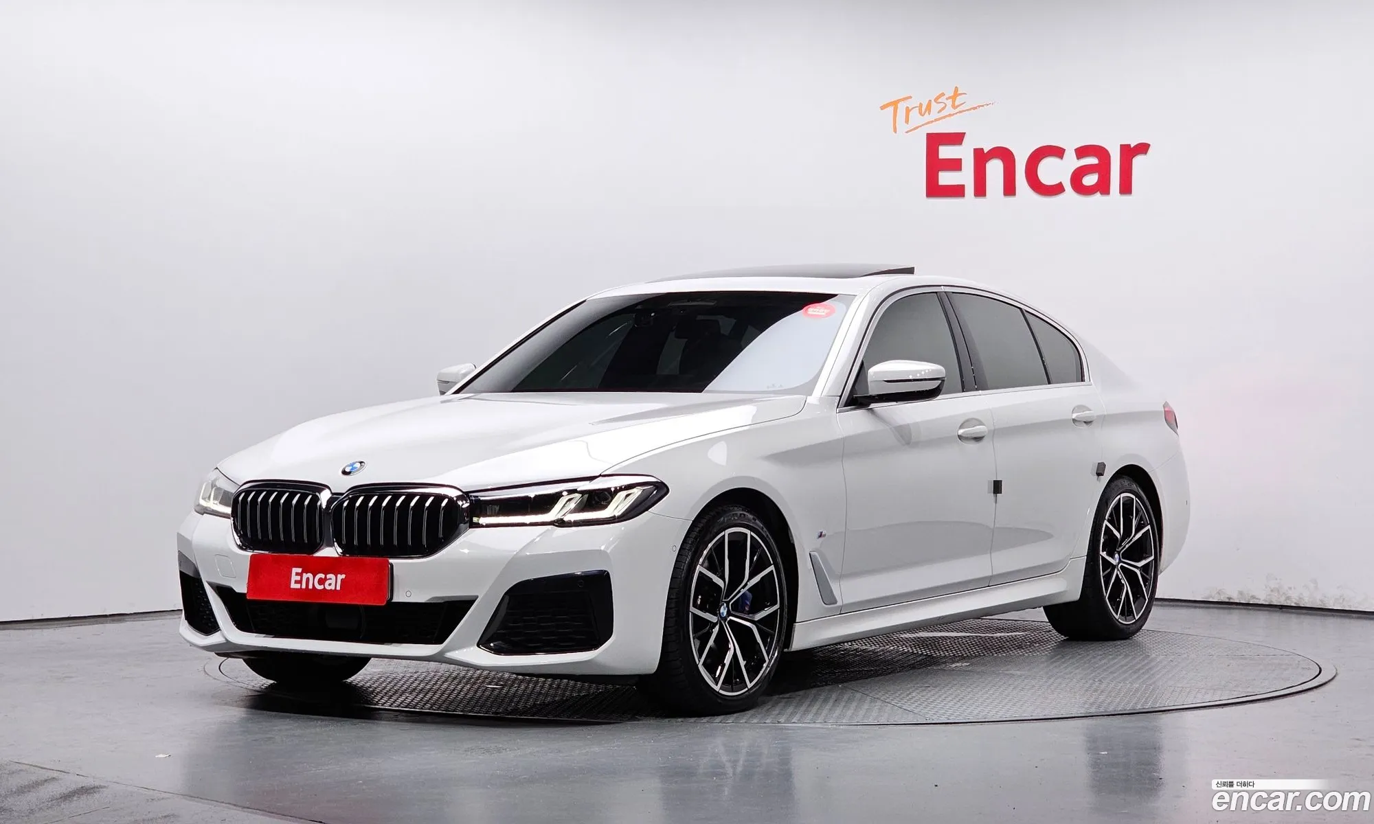BMW 5 Series G30 530I M Sports - фотография 3470909