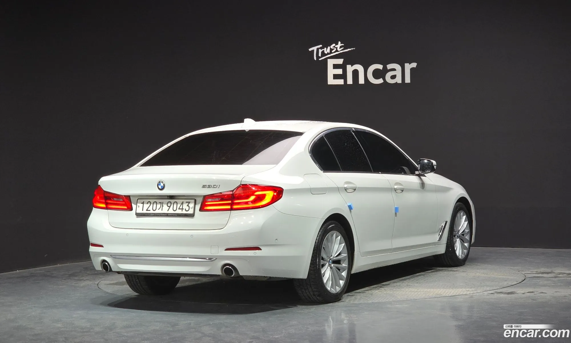BMW 5 Series G30 530I Luxury Plus - фотография 2644661