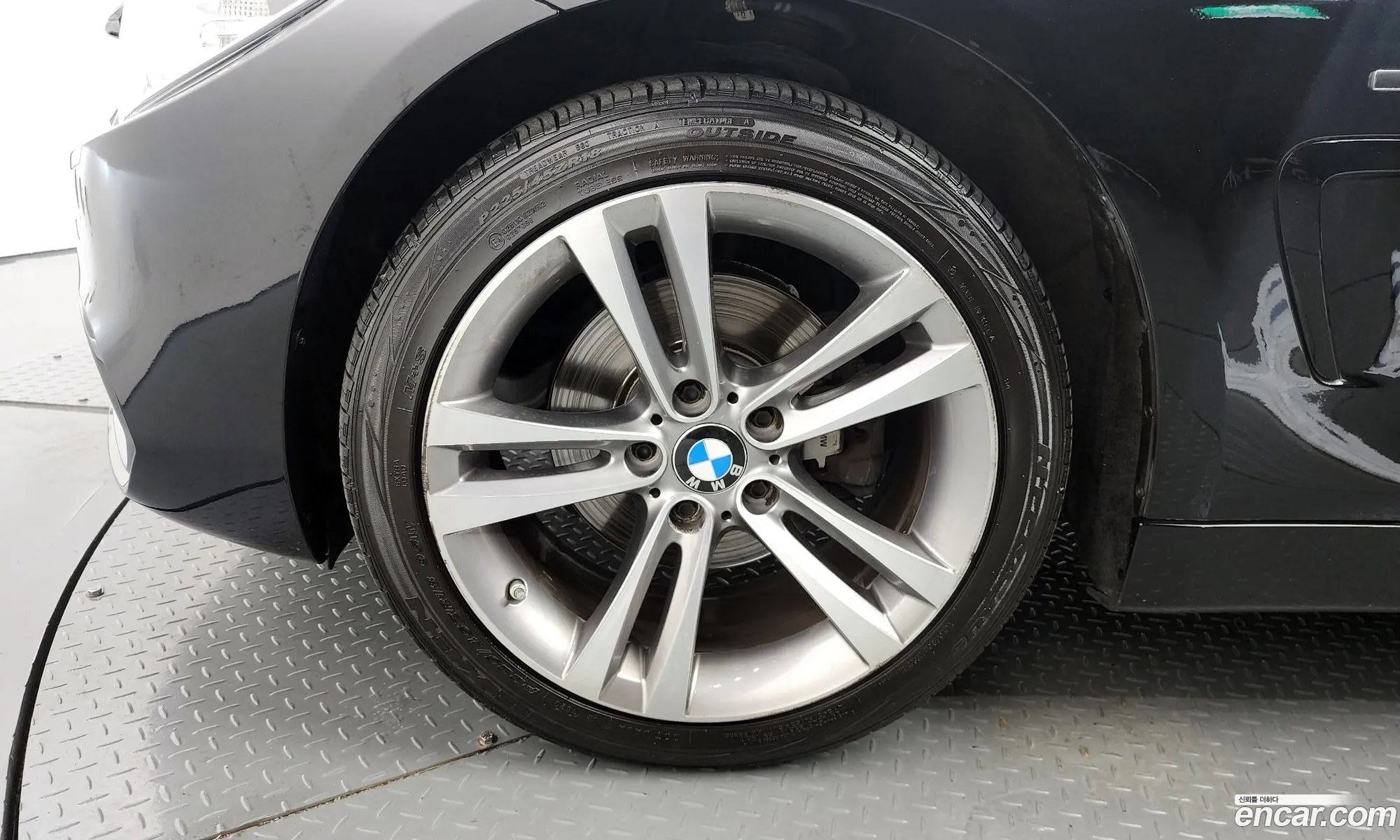 BMW 4 Series F32 420D xDrive Sports Gran Coupe - фотография 3879391