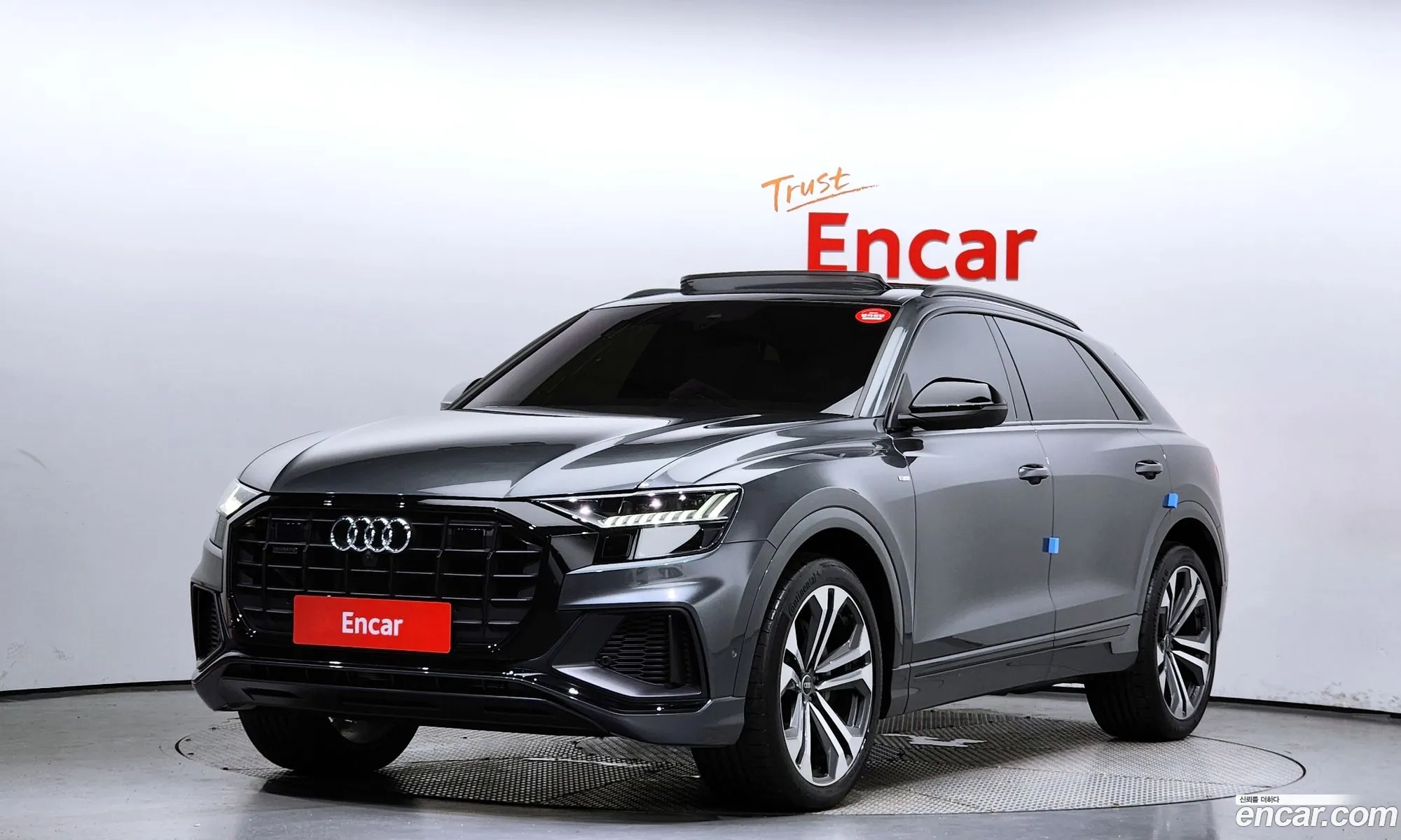 Audi Q8 4M 55 Tfsi Quattro Premium - фотография 1579135