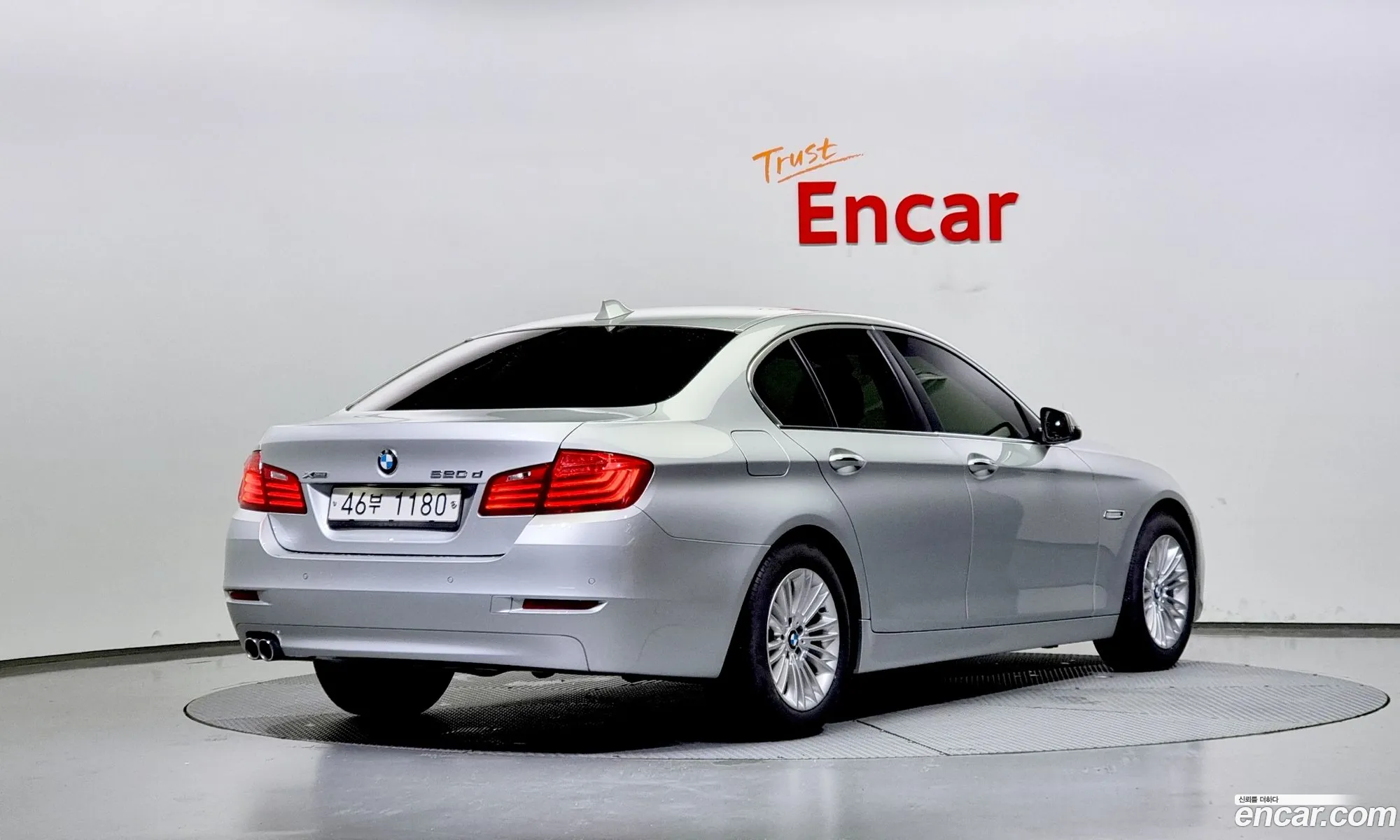 BMW 5 Series F10 520D xDrive - фотография 58169