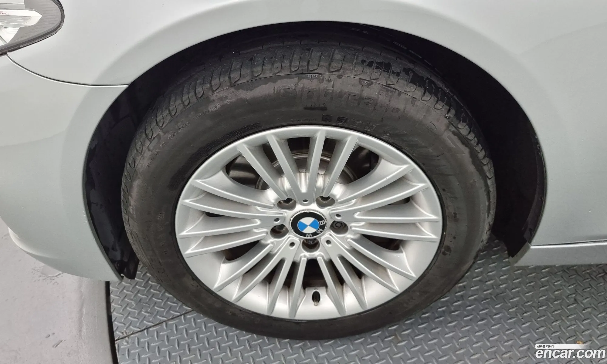 BMW 5 Series F10 520D xDrive - фотография 58172