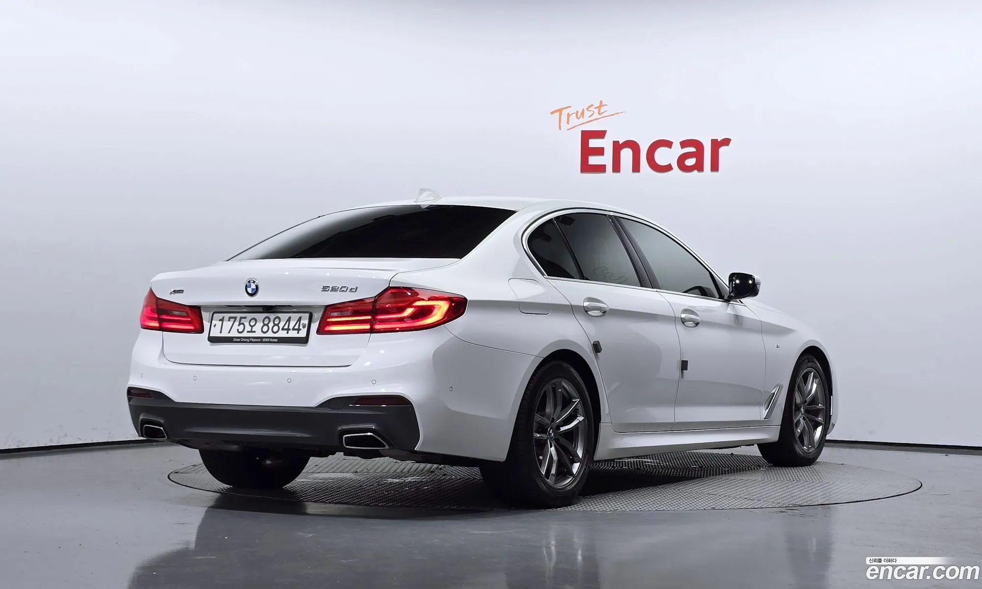 BMW 5 Series G30 520D M Sports Plus - фотография 3470862