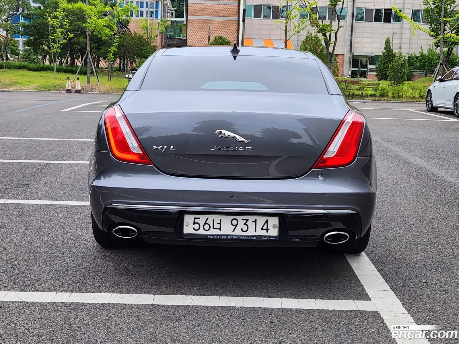 Jaguar All New Xj 30D Premium Luxury Lwb X351 - фотография 4196765
