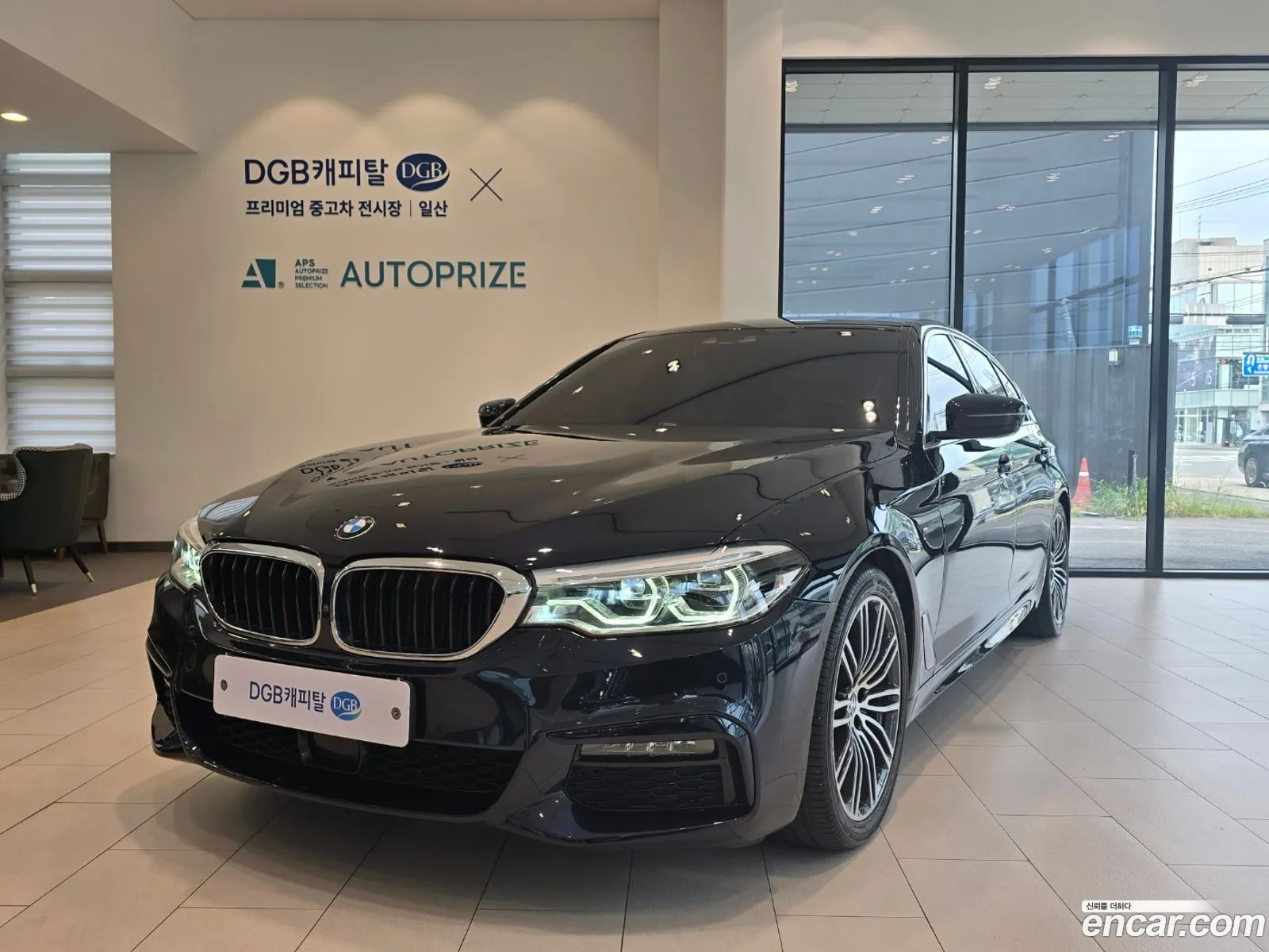 BMW 5 Series G30 520D xDrive M Sport Plus - фотография 4347200