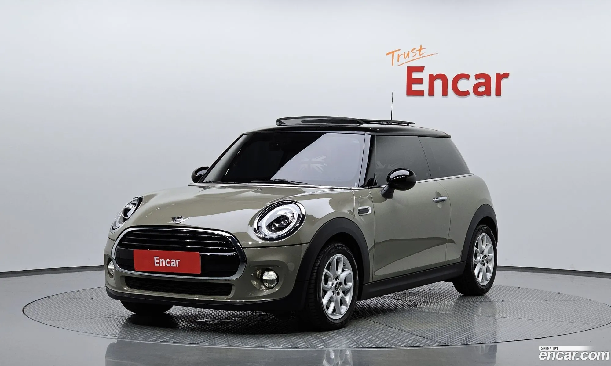 Mini Cooper High 3Rd Generation - фотография 9236813