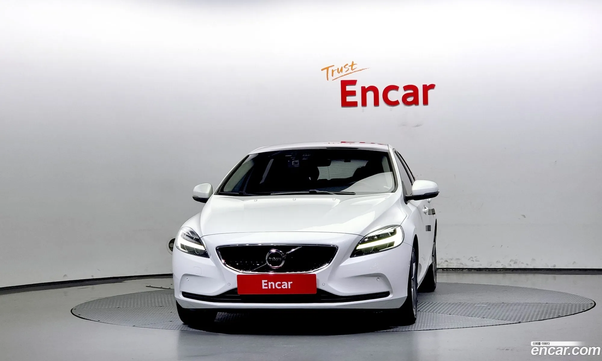 Volvo V40 D3 2Nd Generation - фотография 7721741