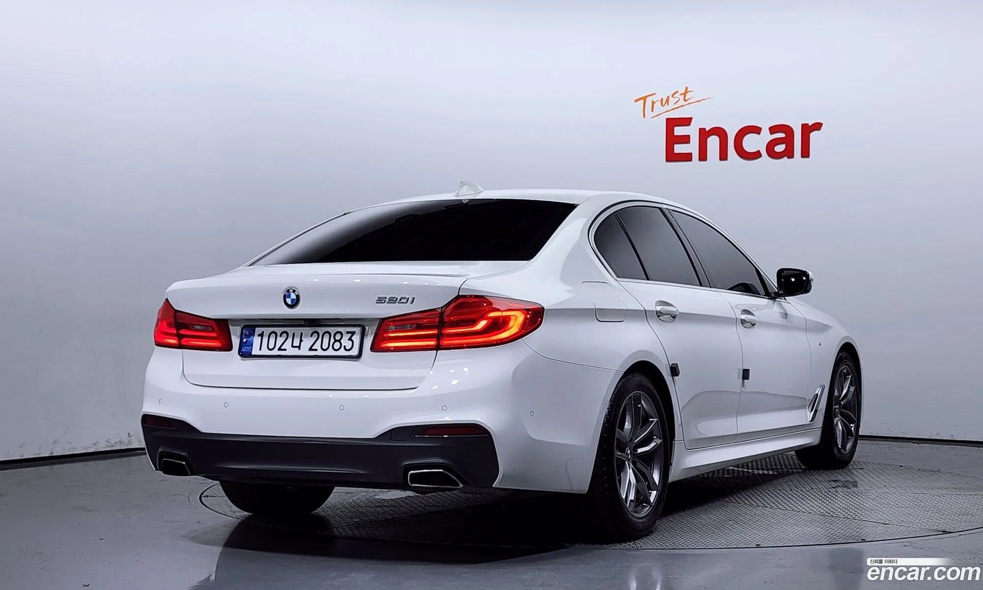 BMW 5 Series G30 520I M Sports - фотография 2629374
