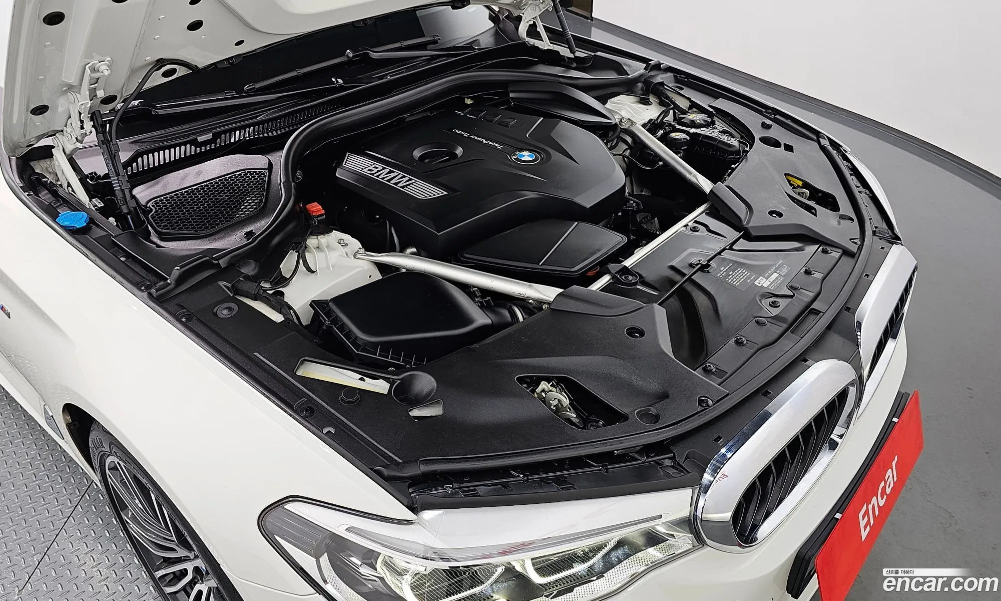 BMW 5 Series G30 530I M Sports Plus - фотография 4532224