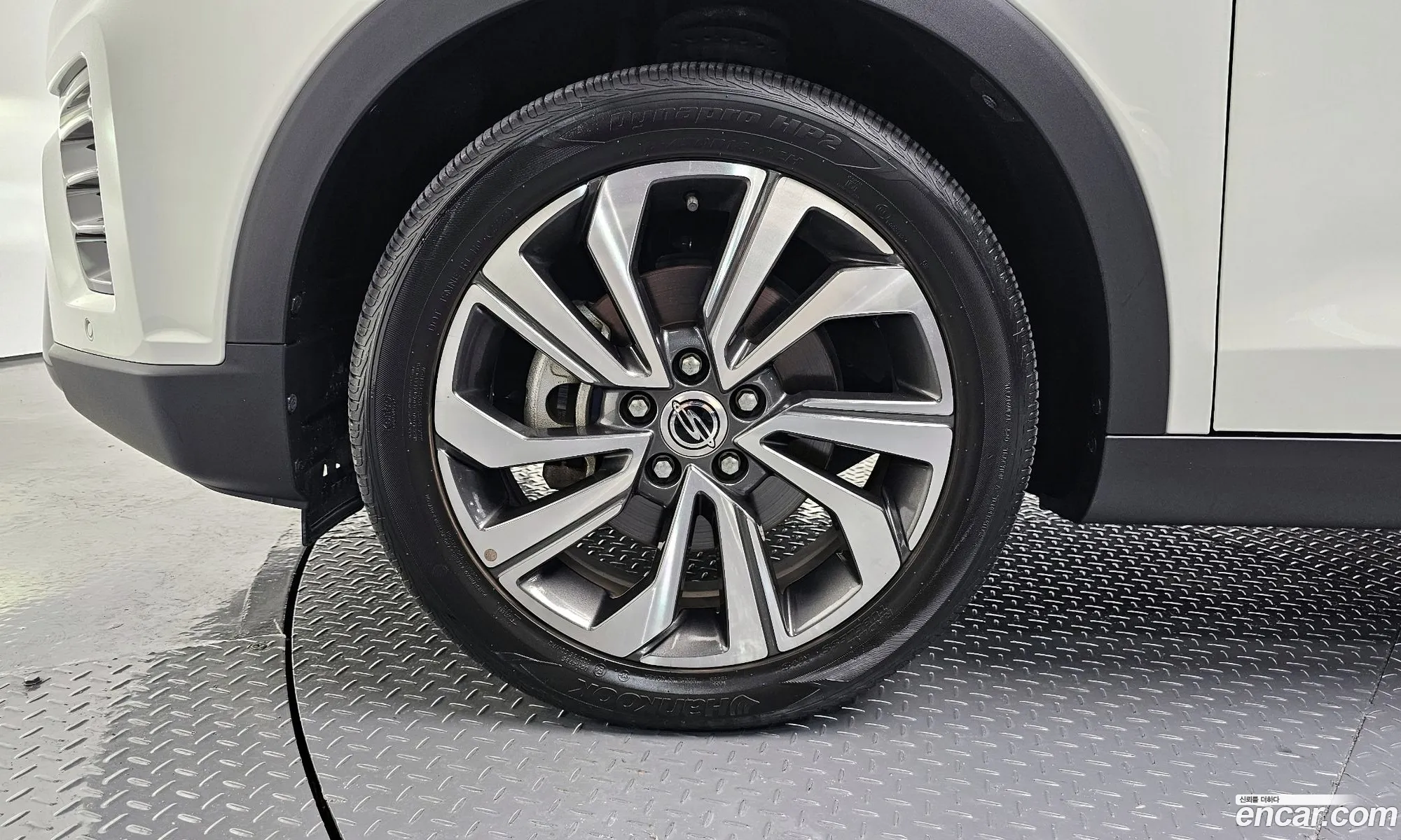 Kg Mobility Ssangyong Tivoli Air 15 A3 2Wd - фотография 5017094